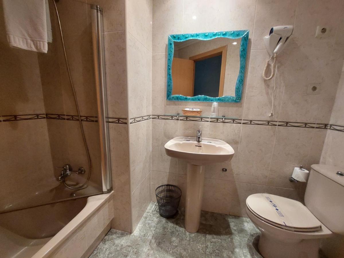 Hotel Chipén Vigo Esterno foto